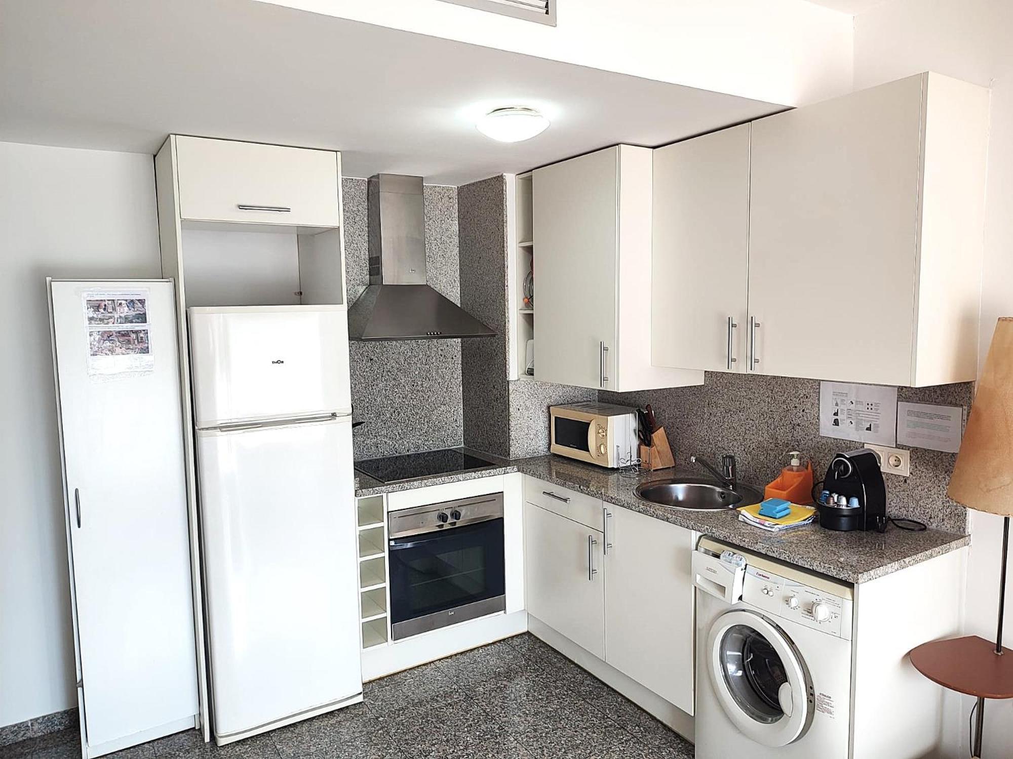 Mar Con Parking A 100m Playa Fenals Appartement *